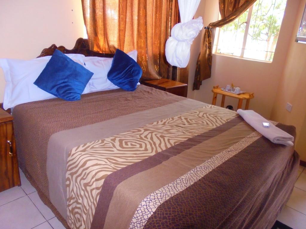 White Rose Lodge Ливингстон Номер фото