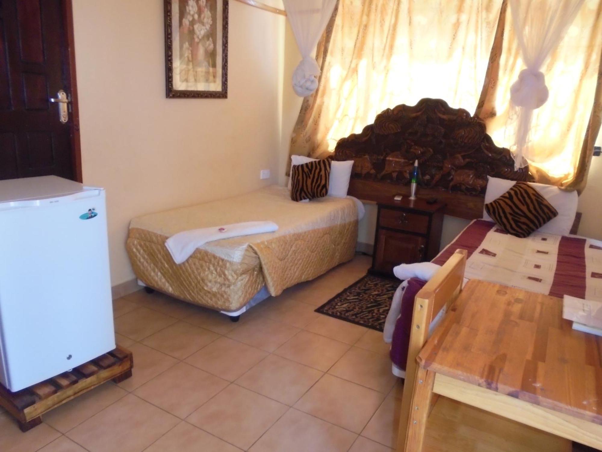 White Rose Lodge Ливингстон Экстерьер фото