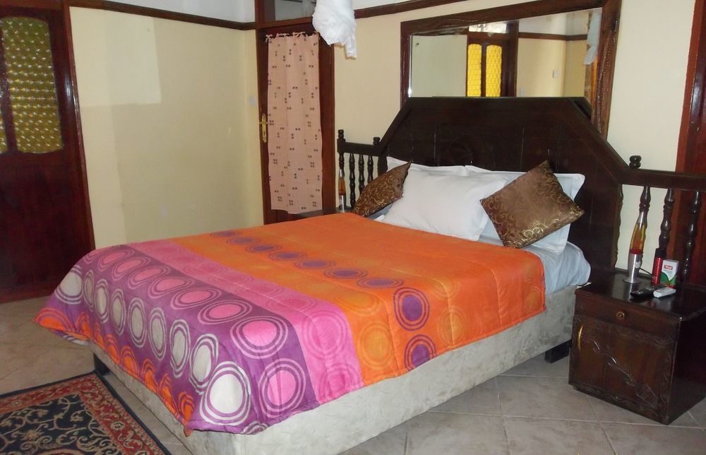 White Rose Lodge Ливингстон Экстерьер фото